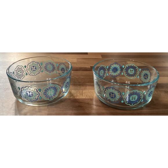 Set Of 2 Pyrex Glass Food Storage Bowls Daisy Pinwheel Turquoise Blue 7201 - Picture 5 of 10